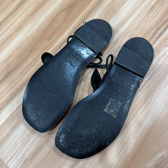 YSL JEWELED BOW BLACK LEATHER SANDALS — SIZE 36 - Picture 3 of 3